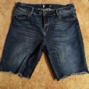 Kut from the Kloth Indigo Denim Jeans